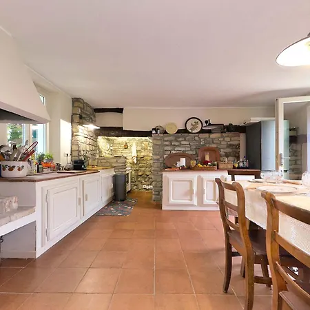 Homeby, Casale Bera 別荘